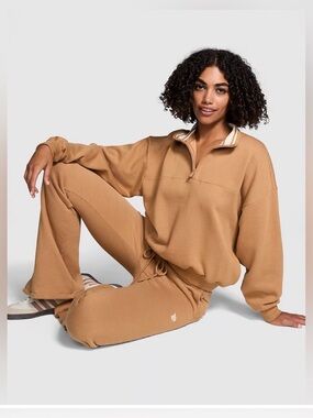 Victoria’s Secret Pink Ivy Fleece Half-Zip Sweatshirt